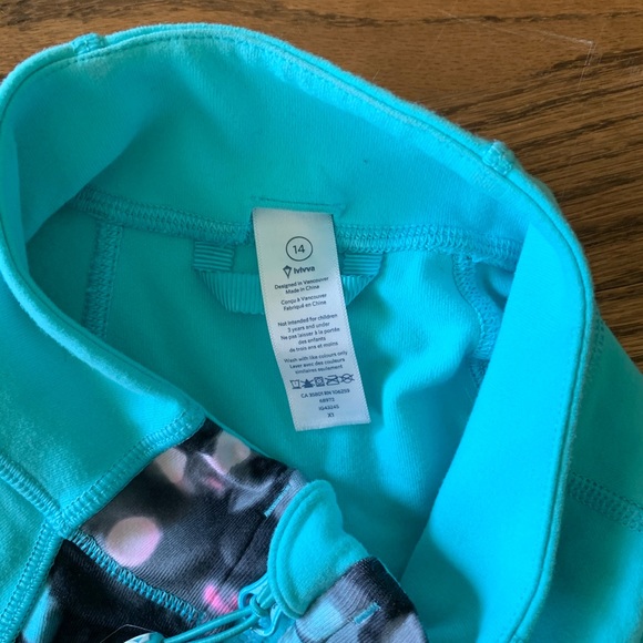Ivivva zip up jacket - Picture 4 of 4